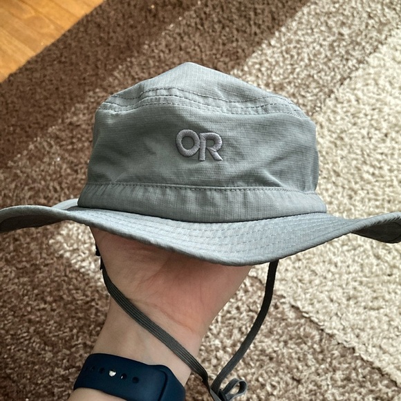 Outdoor Research Light Gray Adventure Hat - Picture 1 of 7